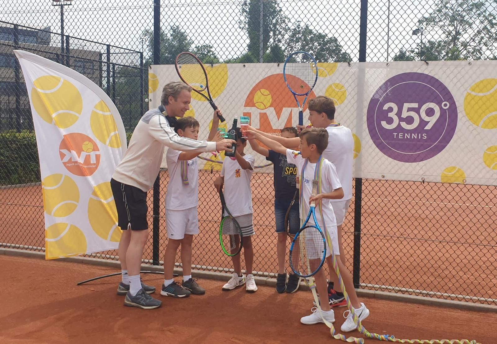 Prize ceremony at tennis camp – 359 tennis camp Amstelveen