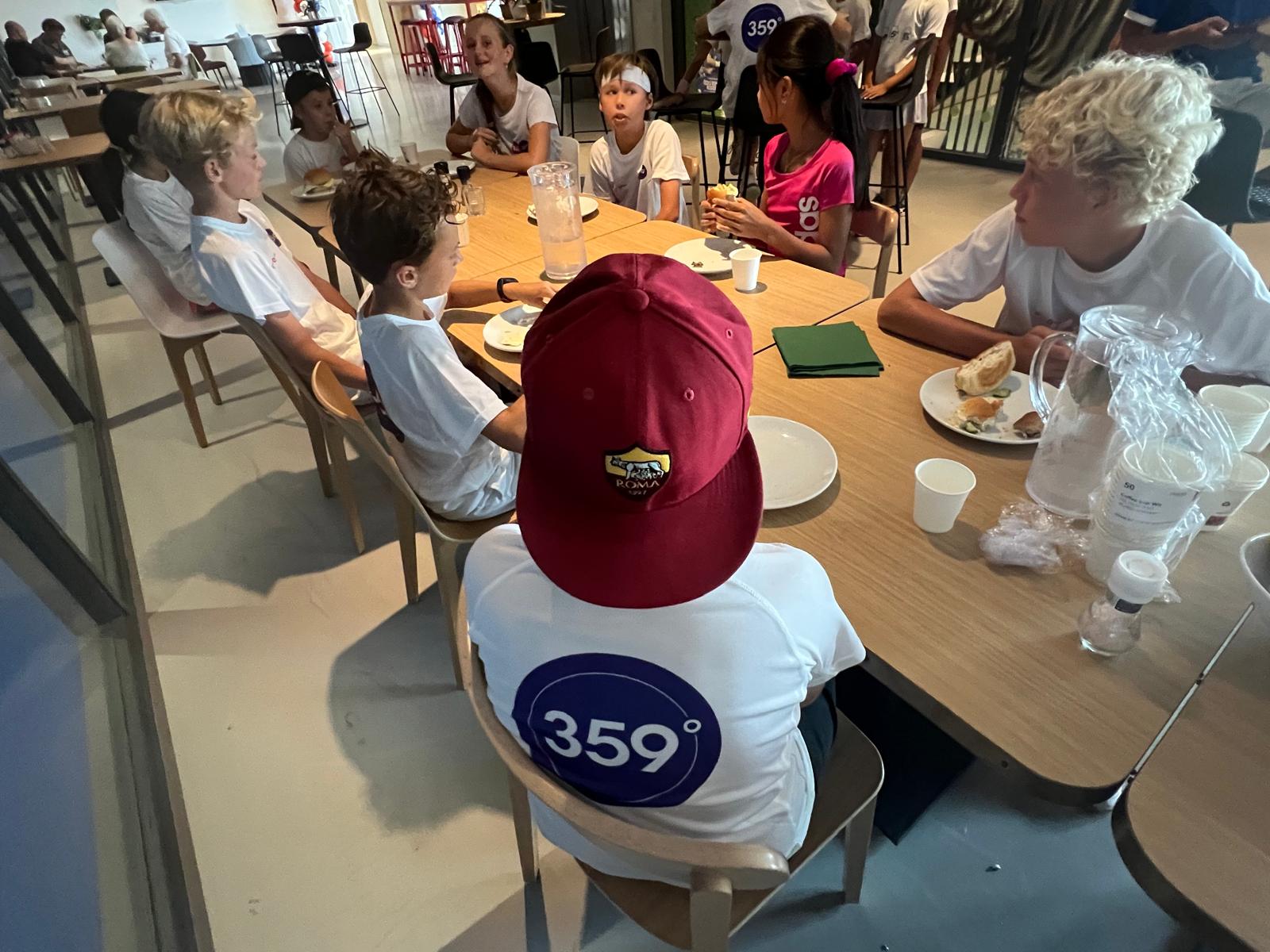Sandwiches and drinks after sport – 359 tennis camp Amstelveen