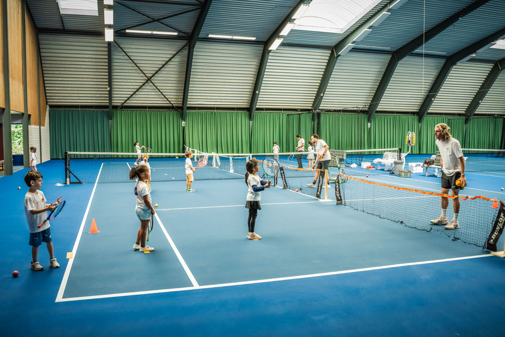 The benefits of tennis for kids (body and brain)