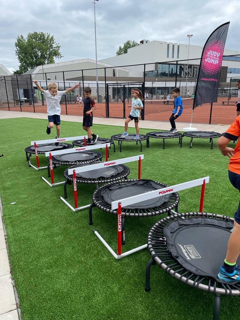 Trampolines ready for camp activities – 359 tennis camp Amstelveen