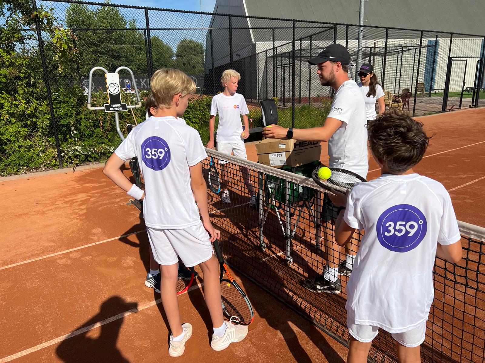 Net play with the coach – 359 tennis camp Amstelveen