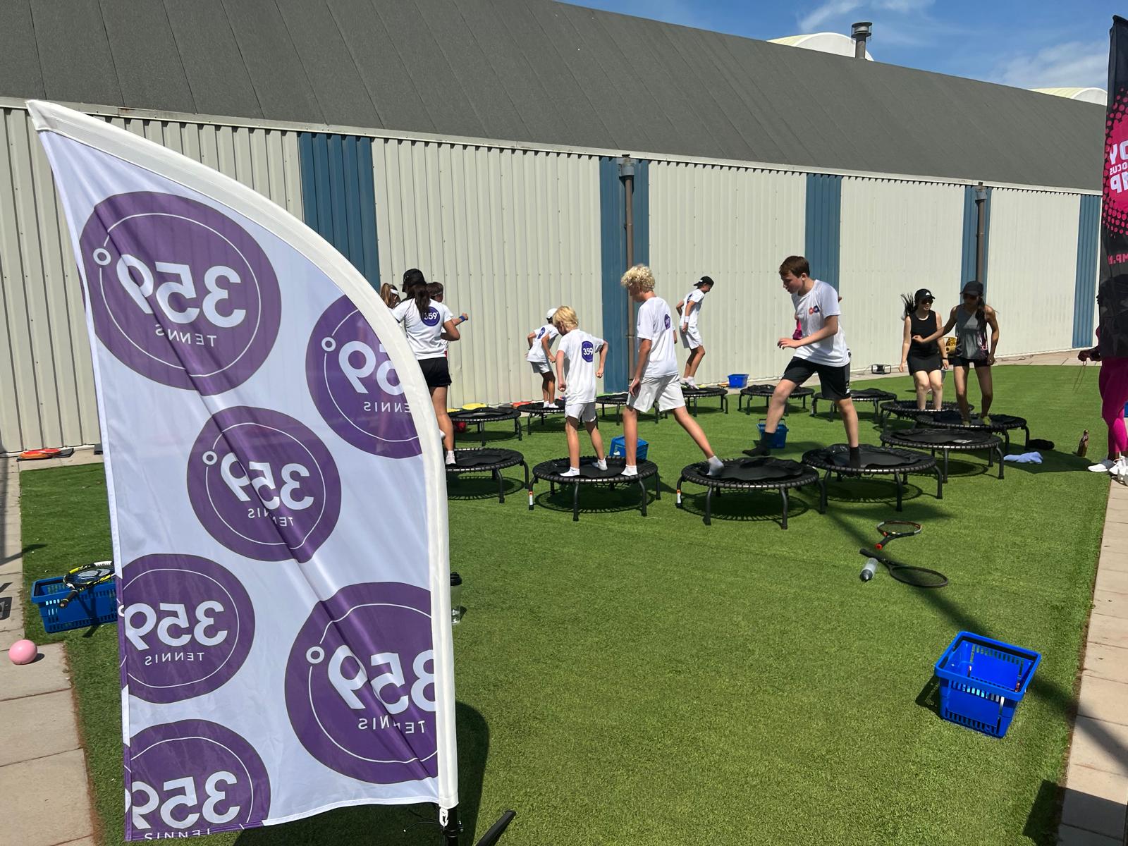 Conditioning and tennis on the field – 359 tennis camp Amstelveen