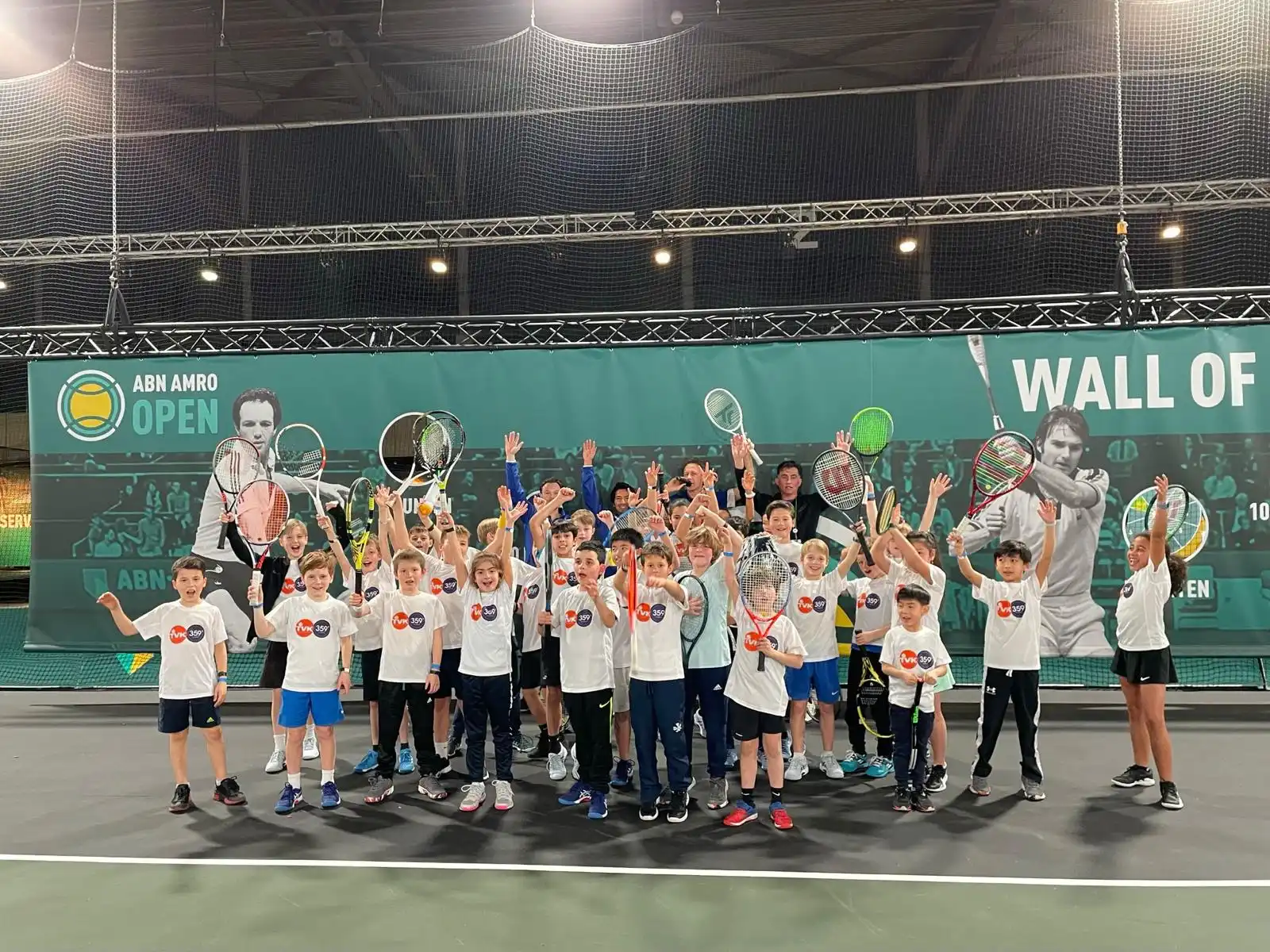 Kids tennis clinic at ABN AMRO WTT with Elmo and Bert