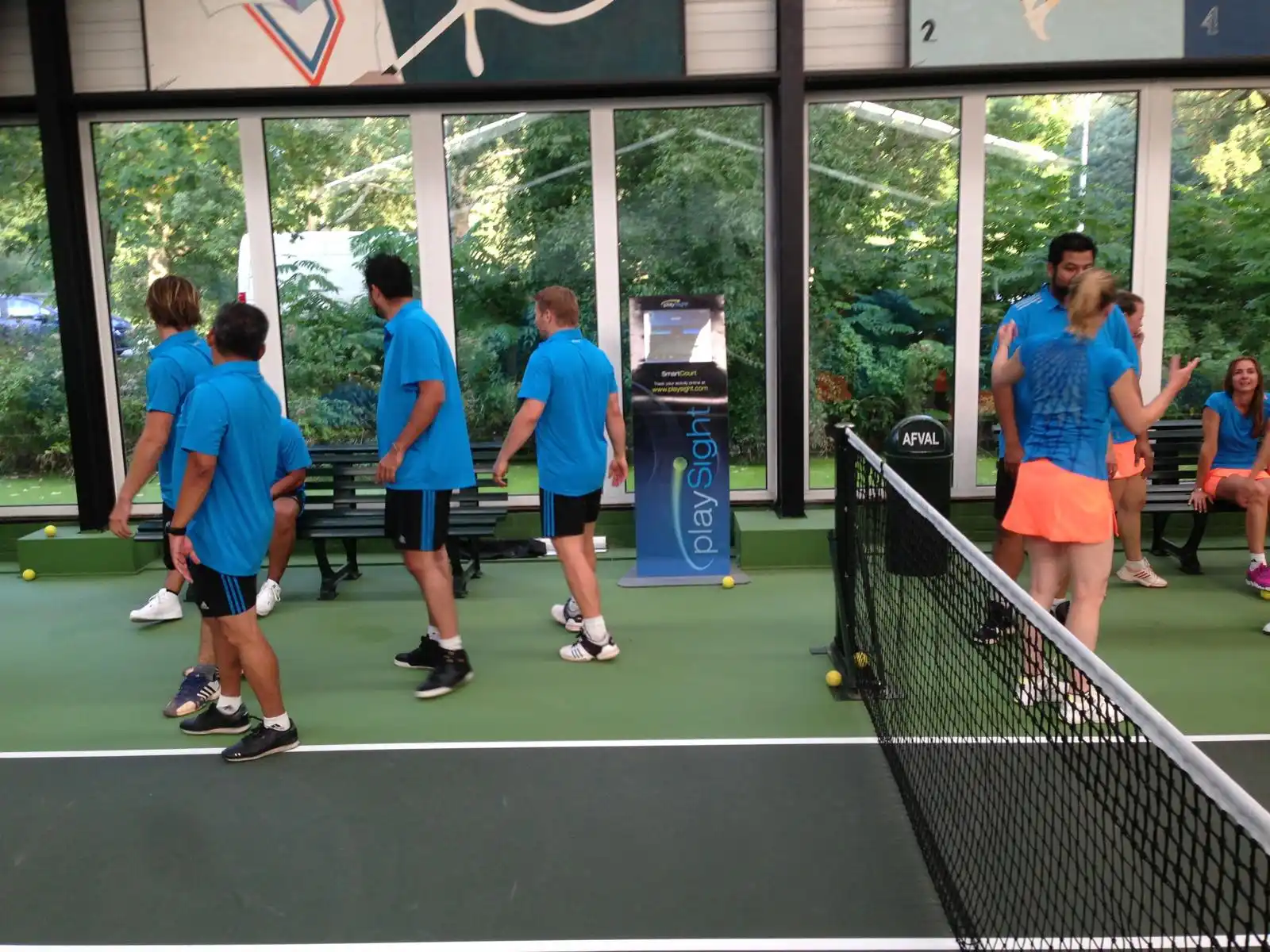 adidas clinic — actie op de baan tijdens de clinic