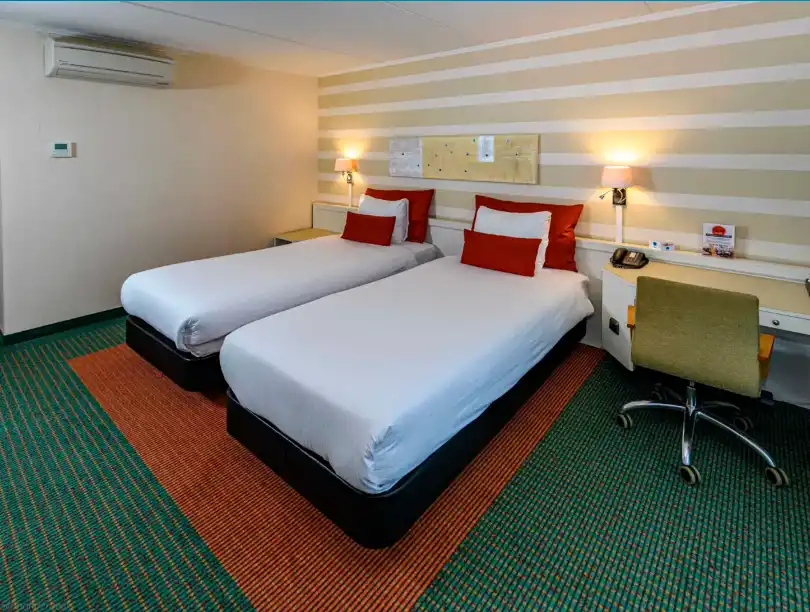 Twin room Grand Hotel